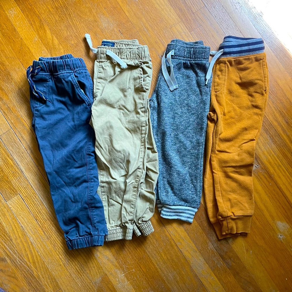 4 pairs of Joggers